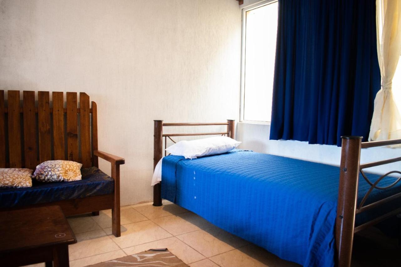 Hostal Corazón de San Pedro San Pedro La Laguna Habitación foto